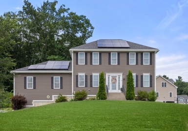 34 Teresa Dr, Holden, Massachusetts 01520, 3 Bedrooms Bedrooms, 8 Rooms Rooms,3.5 BathroomsBathrooms,Residential,For Sale,Teresa Dr,73143579