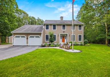 72 John Ewer Road, Sandwich, Massachusetts 02563, 4 Bedrooms Bedrooms, 9 Rooms Rooms,2.5 BathroomsBathrooms,Residential,For Sale,John Ewer Road,73153716