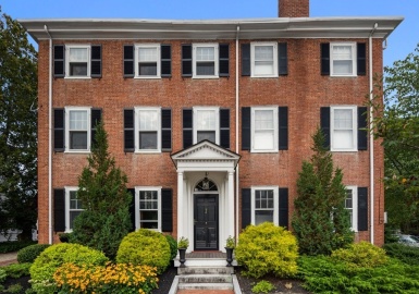 236 High, Newburyport, Massachusetts 01950, 3 Bedrooms Bedrooms, 7 Rooms Rooms,2.5 BathroomsBathrooms,Residential,For Sale,High,73151046