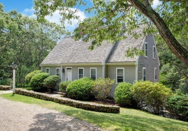 27 Oak Ridge Road, Sandwich, Massachusetts 02537, 3 Bedrooms Bedrooms, 8 Rooms Rooms,3 BathroomsBathrooms,Residential,For Sale,Oak Ridge Road,73142346