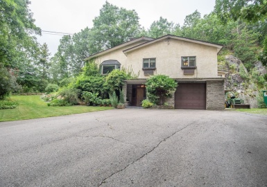 190 Hawes St, Wrentham, Massachusetts 02093, 3 Bedrooms Bedrooms, 4 Rooms Rooms,2 BathroomsBathrooms,Residential,For Sale,Hawes St,73135800