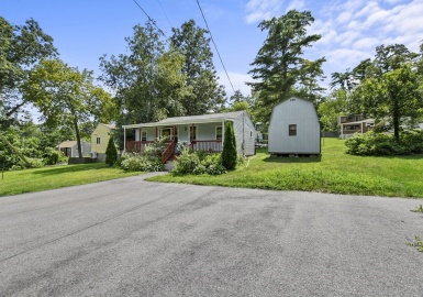 5 Wildwood Road, Lakeville, Massachusetts 02347, 2 Bedrooms Bedrooms, 4 Rooms Rooms,1 BathroomBathrooms,Residential,For Sale,Wildwood Road,73150347