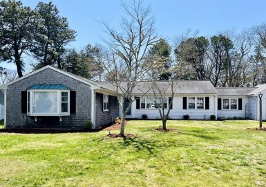 11 Brooksweld Ln, Dennis, Massachusetts 02670, 3 Bedrooms Bedrooms, 6 Rooms Rooms,2 BathroomsBathrooms,Residential,For Sale,Brooksweld Ln,73135175