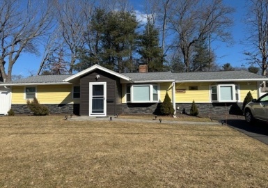20 Fairbrook, Framingham, Massachusetts 01701, 3 Bedrooms Bedrooms, 6 Rooms Rooms,1 BathroomBathrooms,Residential Lease,For Rent,Fairbrook,73203514
