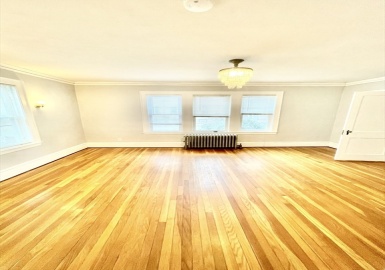 76 Hull, Belmont, Massachusetts 02478, 2 Bedrooms Bedrooms, 5 Rooms Rooms,1 BathroomBathrooms,Residential Lease,For Rent,Hull,73207315