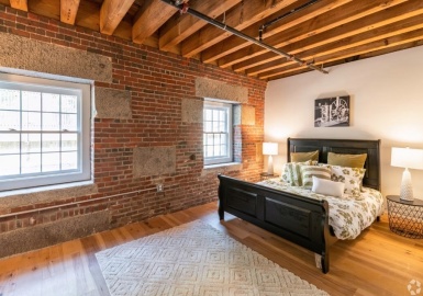 58 13th Street, Boston, Massachusetts 02129, 3 Bedrooms Bedrooms, 5 Rooms Rooms,2.5 BathroomsBathrooms,Residential Lease,For Rent,13th Street,73172405