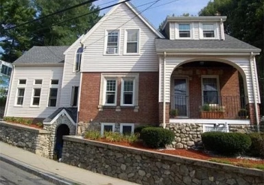 101 Fells Avenue, Medford, Massachusetts 02155, 4 Bedrooms Bedrooms, 9 Rooms Rooms,2 BathroomsBathrooms,Residential Lease,For Rent,Fells Avenue,73205245