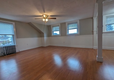 7 Congress St., Milford, Massachusetts 01757, 1 Bedroom Bedrooms, 3 Rooms Rooms,1 BathroomBathrooms,Residential Lease,For Rent,Congress St.,73205564
