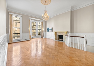 165 Beacon St, Boston, Massachusetts 02116, 2 Bedrooms Bedrooms, 5 Rooms Rooms,2 BathroomsBathrooms,Residential Lease,For Rent,Beacon St,73203866