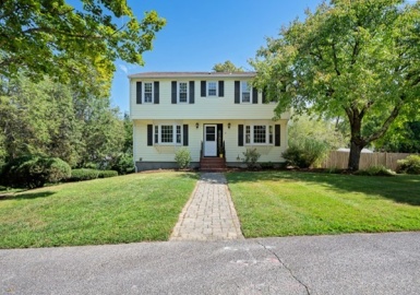 12 Westminster Way, Westborough, Massachusetts 01581, 4 Bedrooms Bedrooms, 9 Rooms Rooms,2.5 BathroomsBathrooms,Residential,For Sale,Westminster Way,73154959