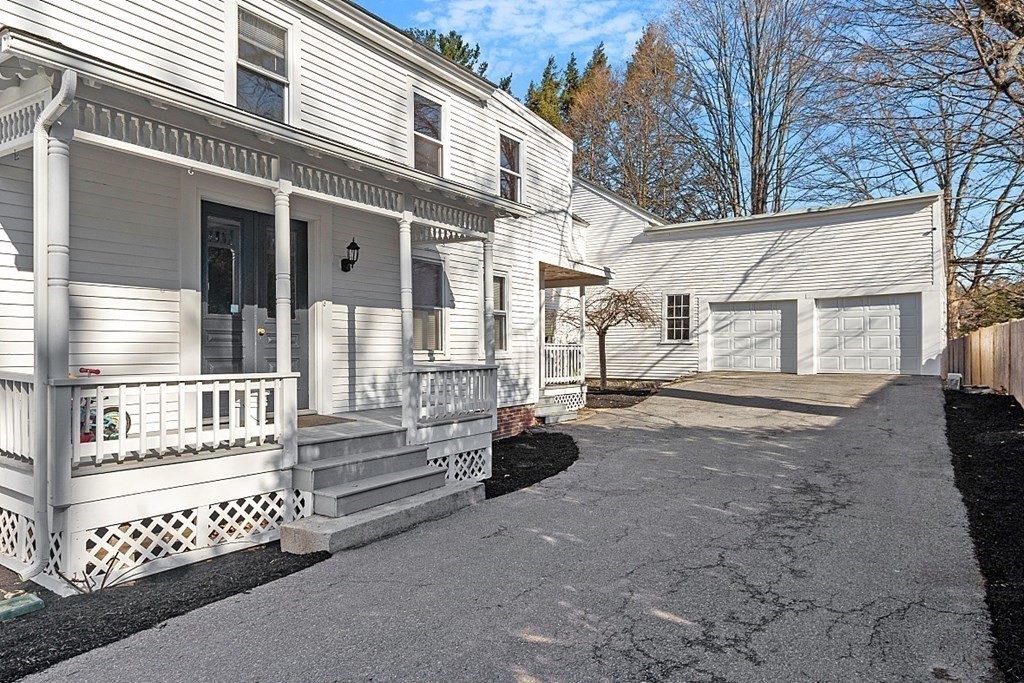 8 Main St, Pepperell, Massachusetts 01463