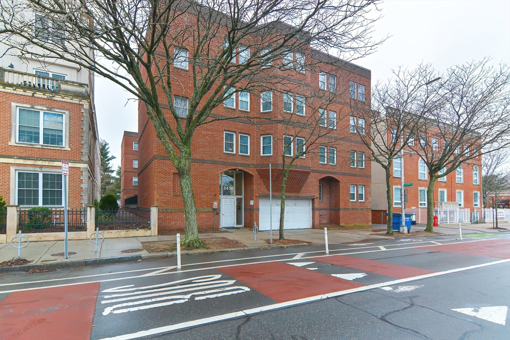 2456 Massachusetts Ave, Cambridge, Massachusetts 02140