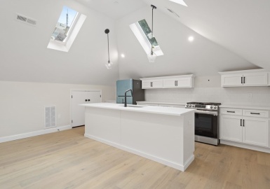 57 Nottinghill, Boston, Massachusetts 02135, 4 Bedrooms Bedrooms, 5 Rooms Rooms,3 BathroomsBathrooms,Residential Lease,For Rent,Nottinghill,73216895