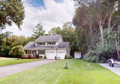 8 Bow Dr, Acushnet, Massachusetts 02743, 4 Bedrooms Bedrooms, 8 Rooms Rooms,2.5 BathroomsBathrooms,Residential,For Sale,Bow Dr,73159238