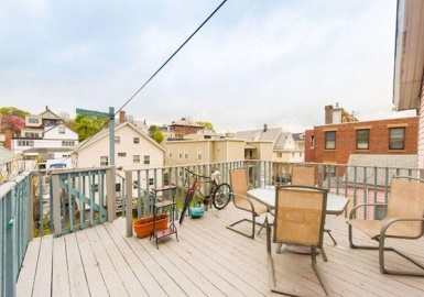 585 Somerville, Somerville, Massachusetts 02143, 3 Bedrooms Bedrooms, 7 Rooms Rooms,1.5 BathroomsBathrooms,Residential Lease,For Rent,Somerville,73212803