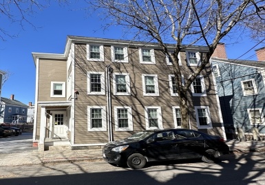 7 Andrew St, Salem, Massachusetts 01970, 2 Bedrooms Bedrooms, 4 Rooms Rooms,1 BathroomBathrooms,Residential Lease,For Rent,Andrew St,73203935