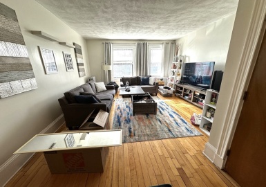 39 Park Vale, Boston, Massachusetts 02134, 2 Bedrooms Bedrooms, 8 Rooms Rooms,1.5 BathroomsBathrooms,Residential Lease,For Rent,Park Vale,73217771