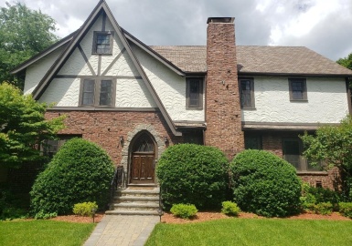 725 Chestnut, Newton, Massachusetts 02468, 6 Bedrooms Bedrooms, 12 Rooms Rooms,4.5 BathroomsBathrooms,Residential,For Sale,Chestnut,73133191