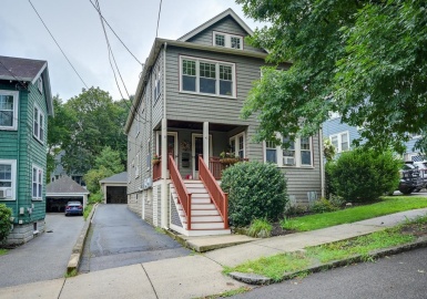 38-40 Menotomy Rd, Arlington, Massachusetts 02476, 2 Bedrooms Bedrooms, 7 Rooms Rooms,1 BathroomBathrooms,Residential,For Sale,38-40 Menotomy Road,Menotomy Rd,73149228