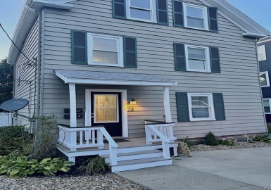 72 Aborn St, Peabody, Massachusetts 01960, 2 Bedrooms Bedrooms, 4 Rooms Rooms,1 BathroomBathrooms,Residential,For Sale,Aborn St,73157041