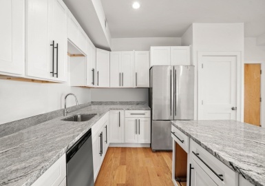 38 Fleet St, Boston, Massachusetts 02113, 2 Bedrooms Bedrooms, 5 Rooms Rooms,2 BathroomsBathrooms,Residential Lease,For Rent,Fleet St,73197671