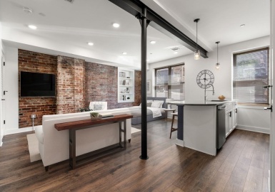 273 Border, Boston, Massachusetts 02128, 1 Room Rooms,1 BathroomBathrooms,Residential,For Sale,Border,73153432