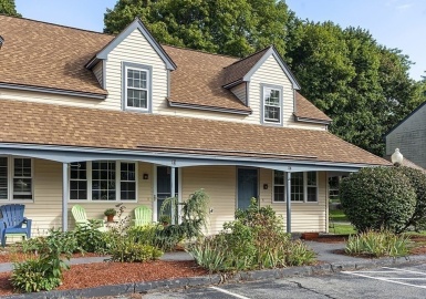 67 Kennedy Drive, Chelmsford, Massachusetts 01863, 2 Bedrooms Bedrooms, 4 Rooms Rooms,1.5 BathroomsBathrooms,Residential Lease,For Rent,Kennedy Drive,73206266