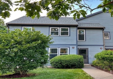 110 Dean St, Taunton, Massachusetts 02780, 2 Bedrooms Bedrooms, 5 Rooms Rooms,1.5 BathroomsBathrooms,Residential,For Sale,Winding Brook Village Condominiums,Dean St,73144963