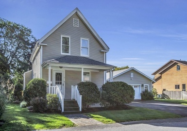 19 Bird St, Woburn, Massachusetts 01801, 3 Bedrooms Bedrooms, 5 Rooms Rooms,2 BathroomsBathrooms,Residential,For Sale,Bird St,73161378