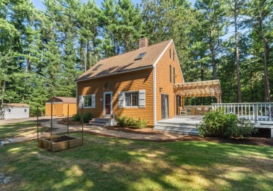 61 Common St, Norwell, Massachusetts 02061, 3 Bedrooms Bedrooms, 6 Rooms Rooms,2 BathroomsBathrooms,Residential,For Sale,Common St,73156252