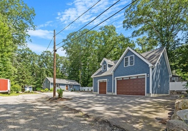 61 Third Street, Dracut, Massachusetts 01826, 3 Bedrooms Bedrooms, 5 Rooms Rooms,2 BathroomsBathrooms,Residential,For Sale,Third Street,73156922