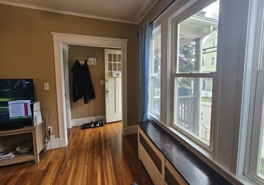 307 Kittredge St, Boston, Massachusetts 02131, 2 Bedrooms Bedrooms, 5 Rooms Rooms,1 BathroomBathrooms,Residential Lease,For Rent,Kittredge St,73226149