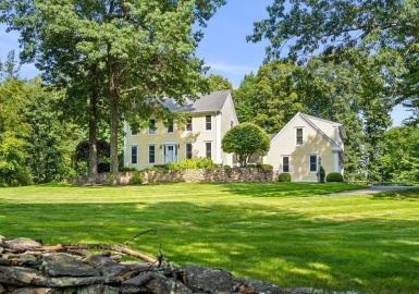 145 Wallace Hill Rd, Townsend, Massachusetts 01469, 4 Bedrooms Bedrooms, 12 Rooms Rooms,3.5 BathroomsBathrooms,Residential,For Sale,Wallace Hill Rd,73156099