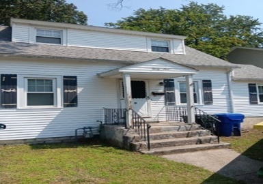 45 Merrimac Ave, Springfield, Massachusetts 01104, 3 Bedrooms Bedrooms, 6 Rooms Rooms,1.5 BathroomsBathrooms,Residential,For Sale,Merrimac Ave,73151026