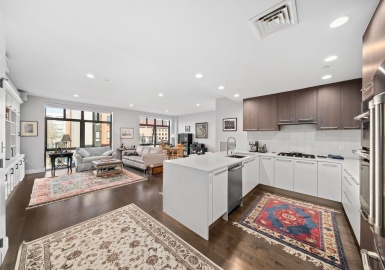 150 Dorchester Ave., Boston, Massachusetts 02127, 2 Bedrooms Bedrooms, 4 Rooms Rooms,2 BathroomsBathrooms,Residential Lease,For Rent,Dorchester Ave.,73218373