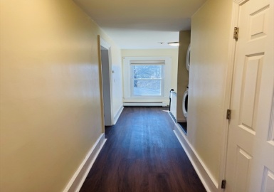 26 Highland Ave, Somerville, Massachusetts 02143, 1 Bedroom Bedrooms, 3 Rooms Rooms,1 BathroomBathrooms,Residential Lease,For Rent,Highland Ave,73203443