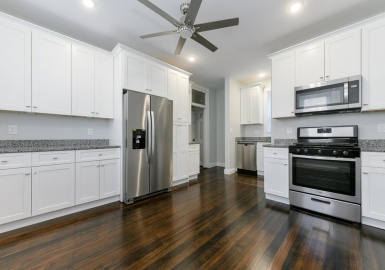 107 Harrishof St, Boston, Massachusetts 02121, 4 Bedrooms Bedrooms, 7 Rooms Rooms,2 BathroomsBathrooms,Residential Lease,For Rent,Harrishof St,73184614