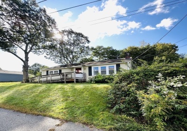 29 Pierce St, Athol, Massachusetts 01331, 3 Bedrooms Bedrooms, 5 Rooms Rooms,1 BathroomBathrooms,Residential,For Sale,Pierce St,73162538