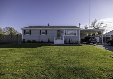403 Kenneth Ave, Somerset, Massachusetts 02725, 3 Bedrooms Bedrooms, 5 Rooms Rooms,1.5 BathroomsBathrooms,Residential,For Sale,Kenneth Ave,73237573
