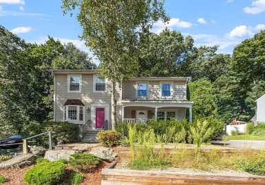 7 Ward Farm Circle, Worcester, Massachusetts 01602, 2 Bedrooms Bedrooms, 6 Rooms Rooms,2.5 BathroomsBathrooms,Residential,For Sale,Ward Farm Circle,73156557