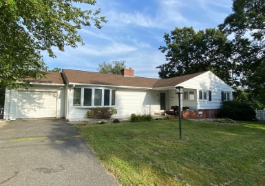 9 Daytonstreet, Springfield, Massachusetts 01118, 3 Bedrooms Bedrooms, 6 Rooms Rooms,2.5 BathroomsBathrooms,Residential,For Sale,Daytonstreet,73156441