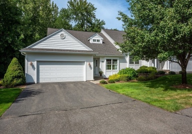 59 Shadow Brook Est, South Hadley, Massachusetts 01075, 2 Bedrooms Bedrooms, 7 Rooms Rooms,2.5 BathroomsBathrooms,Residential,For Sale,Shadow Brook Estates,Shadow Brook Est,73157972