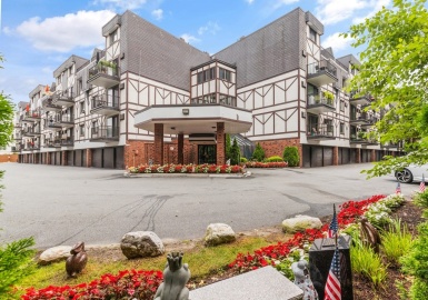 9 Broadway, Saugus, Massachusetts 01906, 1 Bedroom Bedrooms, 5 Rooms Rooms,1 BathroomBathrooms,Residential,For Sale,Suntaug Estates,Broadway,73151762