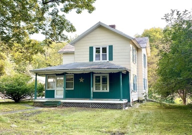 152 South St, Dalton, Massachusetts 01227, 4 Bedrooms Bedrooms, 7 Rooms Rooms,2 BathroomsBathrooms,Residential,For Sale,South St,73150647