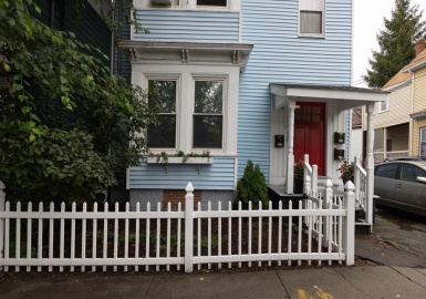 30 Summer St, Somerville, Massachusetts 02143, 2 Bedrooms Bedrooms, 5 Rooms Rooms,1 BathroomBathrooms,Residential,For Sale,Summer St,73150880