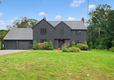 5 Boyles St., Beverly, Massachusetts 01915, 5 Bedrooms Bedrooms, 10 Rooms Rooms,2.5 BathroomsBathrooms,Residential,For Sale,Boyles St.,73164275