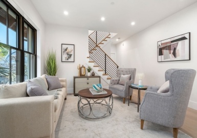14 Shailer St, Brookline, Massachusetts 02446, 5 Bedrooms Bedrooms, 7 Rooms Rooms,4 BathroomsBathrooms,Residential,For Sale,Shailer St,73109964