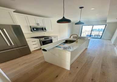 48 Woodward St, Boston, Massachusetts 02127, 4 Bedrooms Bedrooms, 5 Rooms Rooms,2 BathroomsBathrooms,Residential Lease,For Rent,Woodward St,73202514