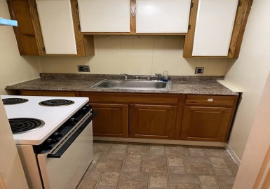 789 Plymouth Ave, Fall River, Massachusetts 02720, 1 Bedroom Bedrooms, 3 Rooms Rooms,1 BathroomBathrooms,Residential Lease,For Rent,Plymouth Ave,73202538