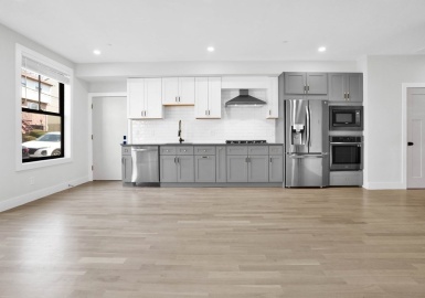 35 Leyden St, Boston, Massachusetts 02128, 2 Bedrooms Bedrooms, 4 Rooms Rooms,2 BathroomsBathrooms,Residential Lease,For Rent,Leyden St,73193855